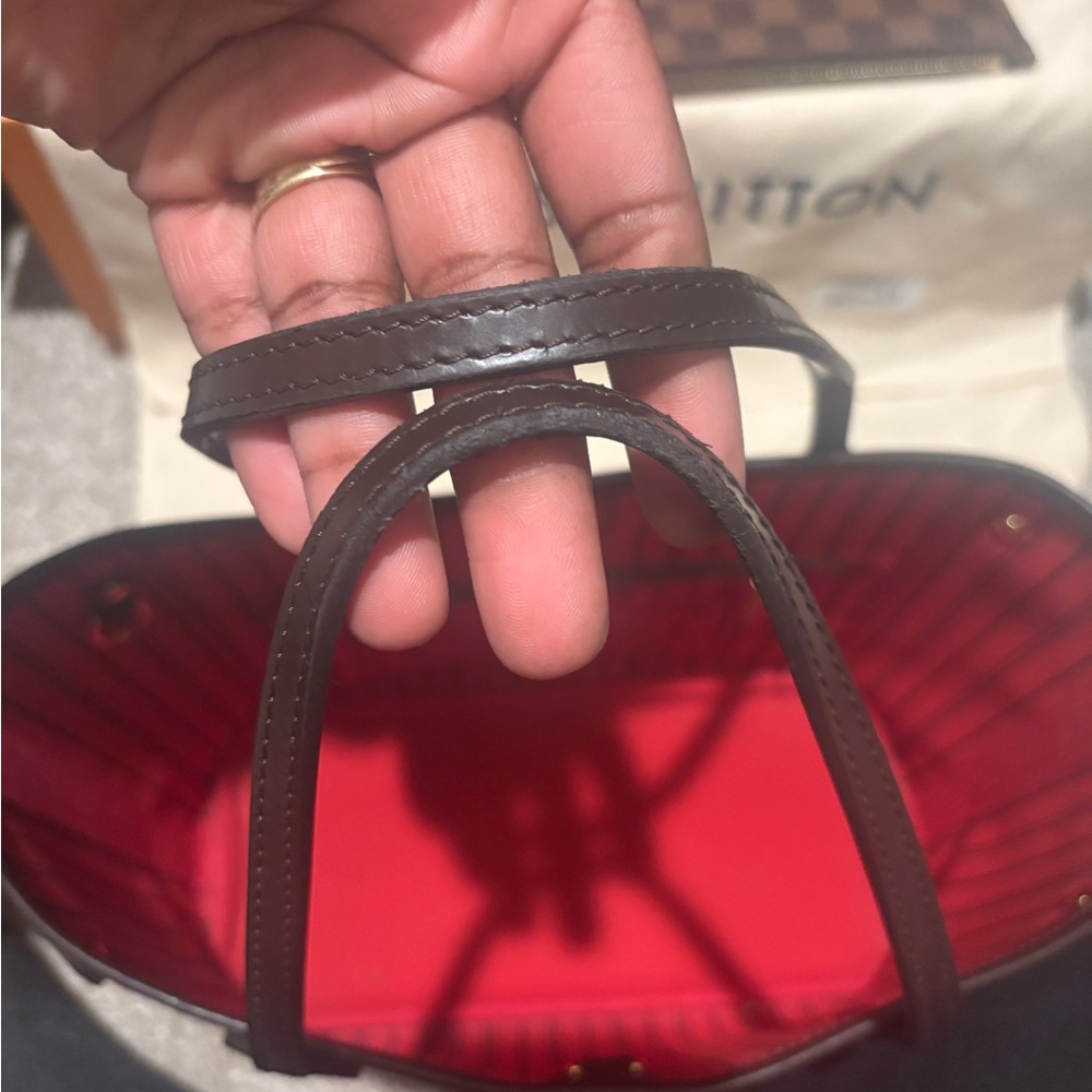 Louis Vuitton Brown Damier Wallet Iconic Design - Picture 3 of 5